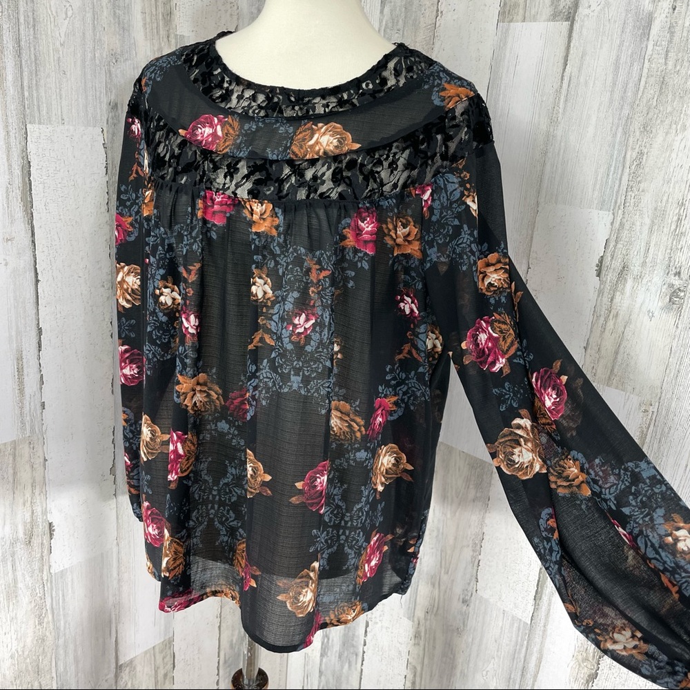 Knox Rose Women’s Plus Size Black Red Rose Floral Print Boho Blouse Top 1